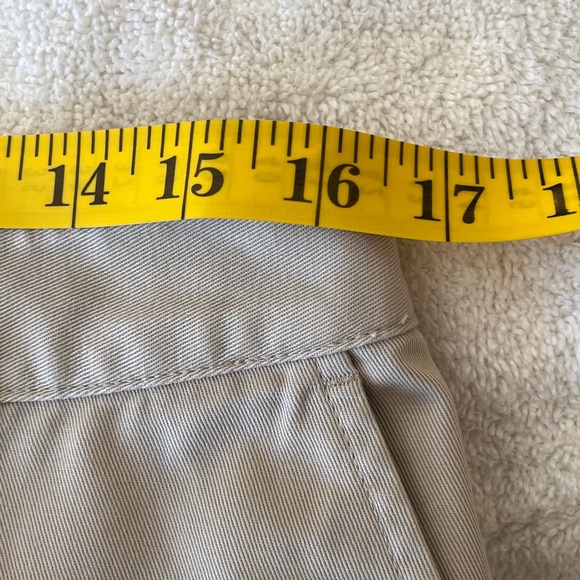 Favourite Fit LL Bean pants. 10P  leg is 28 inches. - Picture 3 of 11